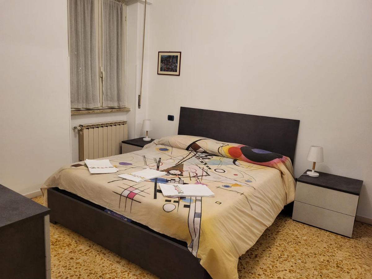 Soggiorna Con Claudia Apartment Rome Bagian luar foto