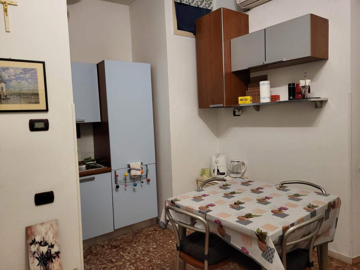 Soggiorna Con Claudia Apartment Rome Bagian luar foto